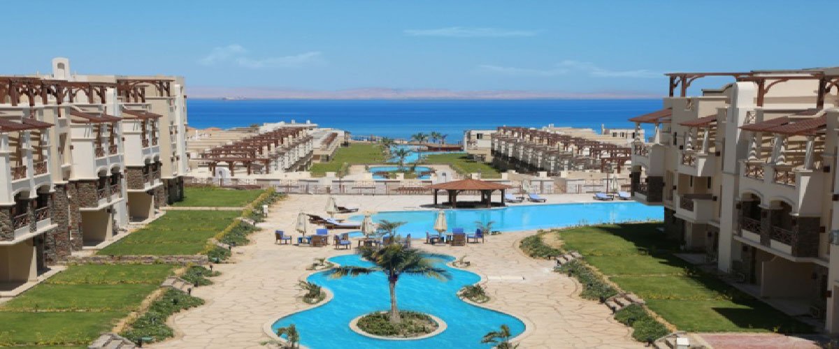 قرية قرية بلو بلو في العين السخنه