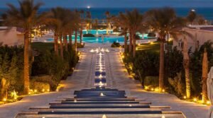 قرية لافيستا 4 العين السخنة من شركة لافيستا