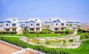 تاون هاوس للبيع في كمبوند ماونتن فيو 4 أكتوبر بارك