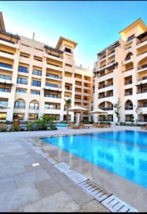 شقة للبيع في قرية الداو هايتس في الغردقةبمقدم 15%