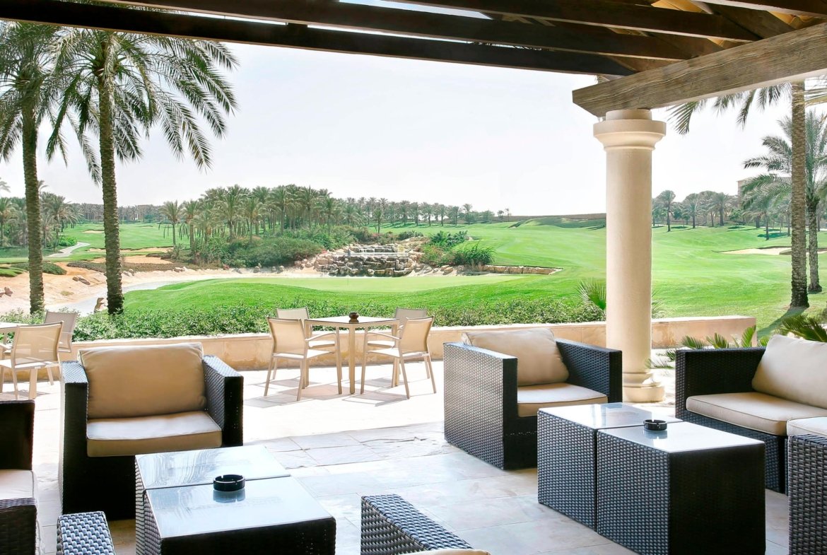 Katameya Dunes compound