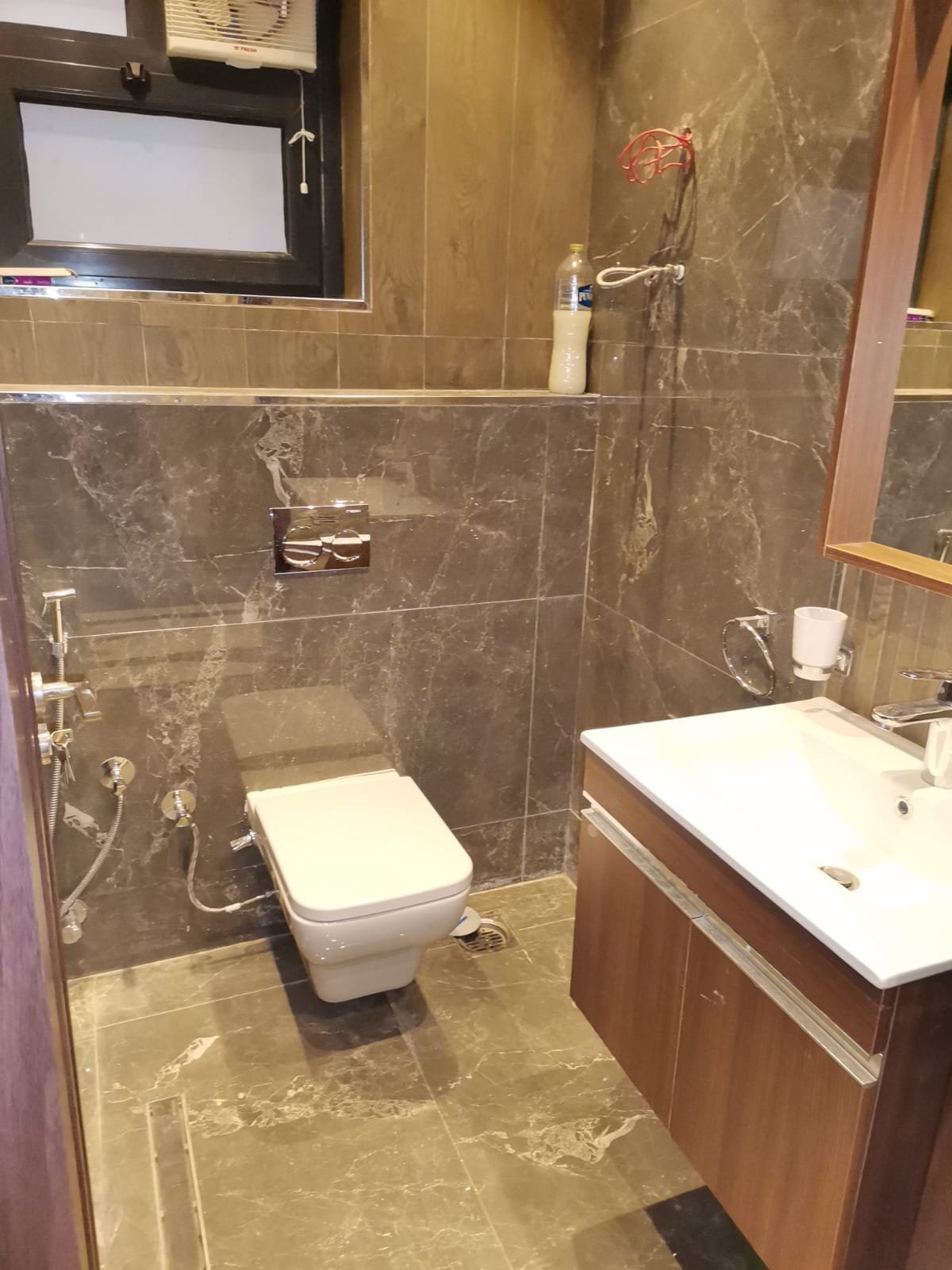 كمبوند ازاد التجمع الخامس