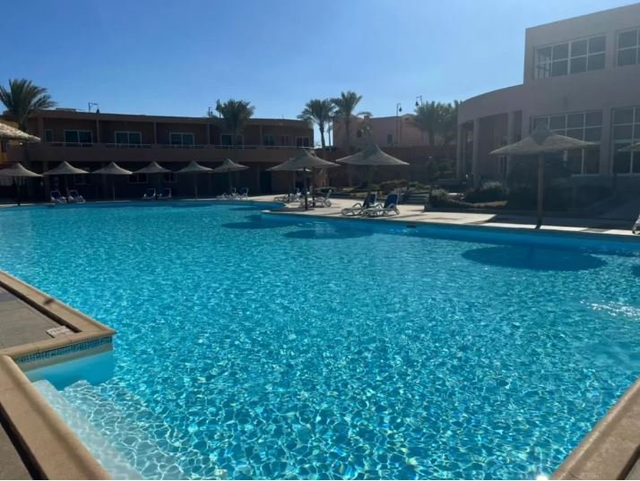 قرية بيلا رومانس العين السخنة 