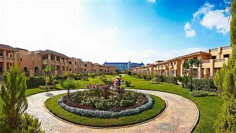 كمبوند رويال التجمع السادس – Royal New Cairo