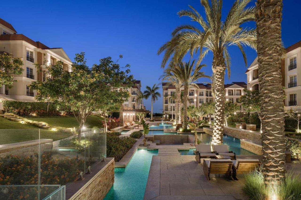 2 Compound Regents Square New Cairo