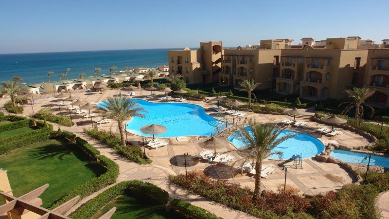 أكبر المطورين العقاريين في العين السخنة 2026 7 منتجع-لاسيرينا-السخنة